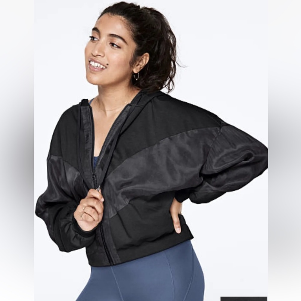 PINK Victoria’s Secret Sport Full Zip Size X-Small